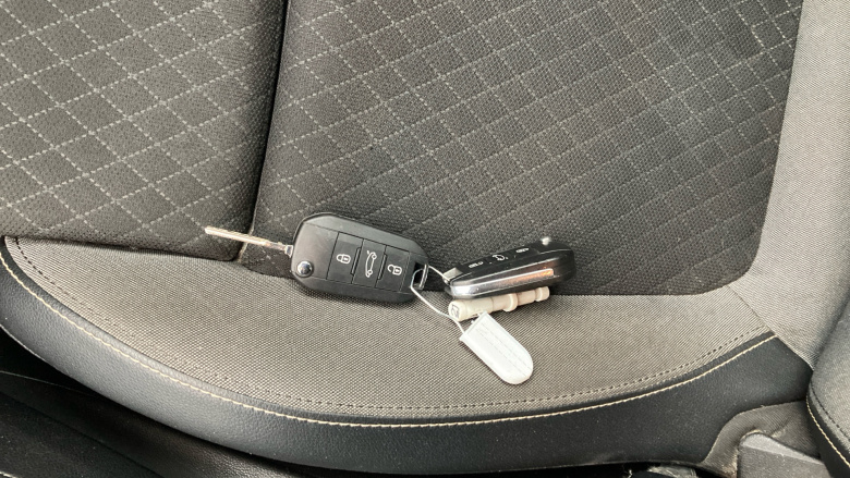 Vauxhall Grandland X 1.2 Turbo SRi Nav 5dr Petrol Hatchback